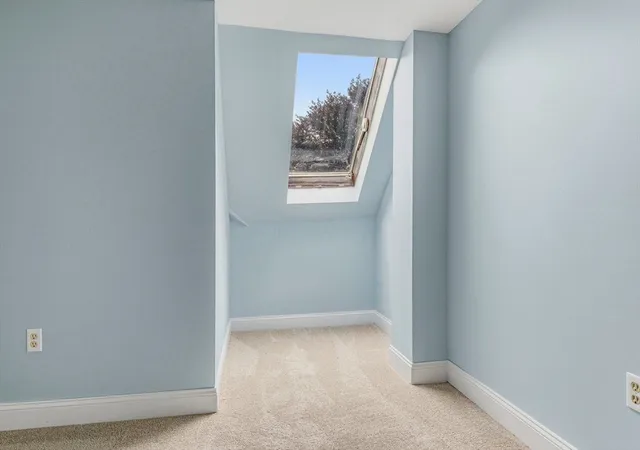 2nd image of 160 Salem St, Haverhill, MA 01835