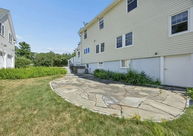 Photo 3 of Single Family Residence at 18 Proctor Rd, Chelmsford, MA 01824 | MLS# 73556465 |  | Sold on 2026-09-17