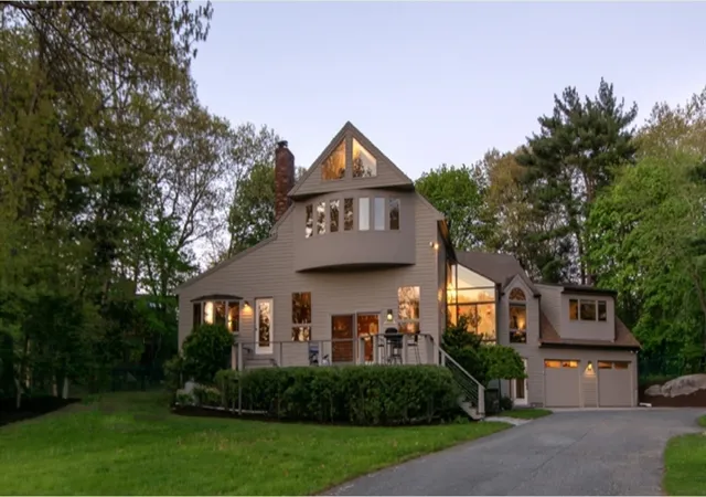 Homes for sale in Cohasset, MA | 29 Aaron River Rd, Cohasset, MA 02025 | MLS# 73518150