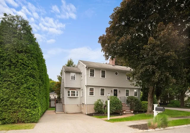 2nd image of 42 Riverside Dr, Reading, MA 01867 | MLS# 73544401