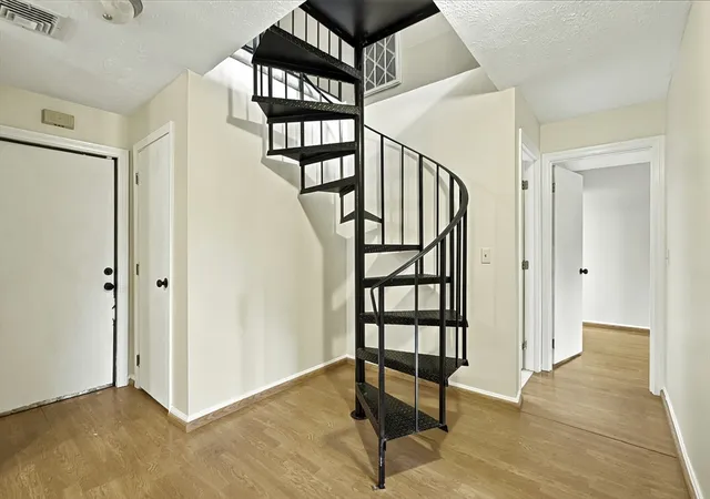 5th image of 28D Country Club Ln #28D, Milford, MA 01757 | MLS# 73536525