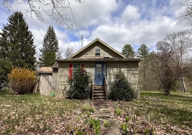 Photo 2 of Sale Pending at 266 Brookfield Rd, Charlton, MA 01507 | MLS# 73559237 | Listing updated on 2026-08-26