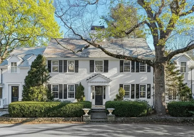 Homes for sale in Wellesley, MA | 64 Albion Rd, Wellesley, MA 02481 | MLS# 73509810