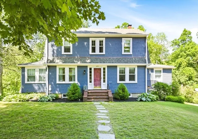 2nd image of 694 Country Way, Scituate, MA 02066 | MLS# 73532593