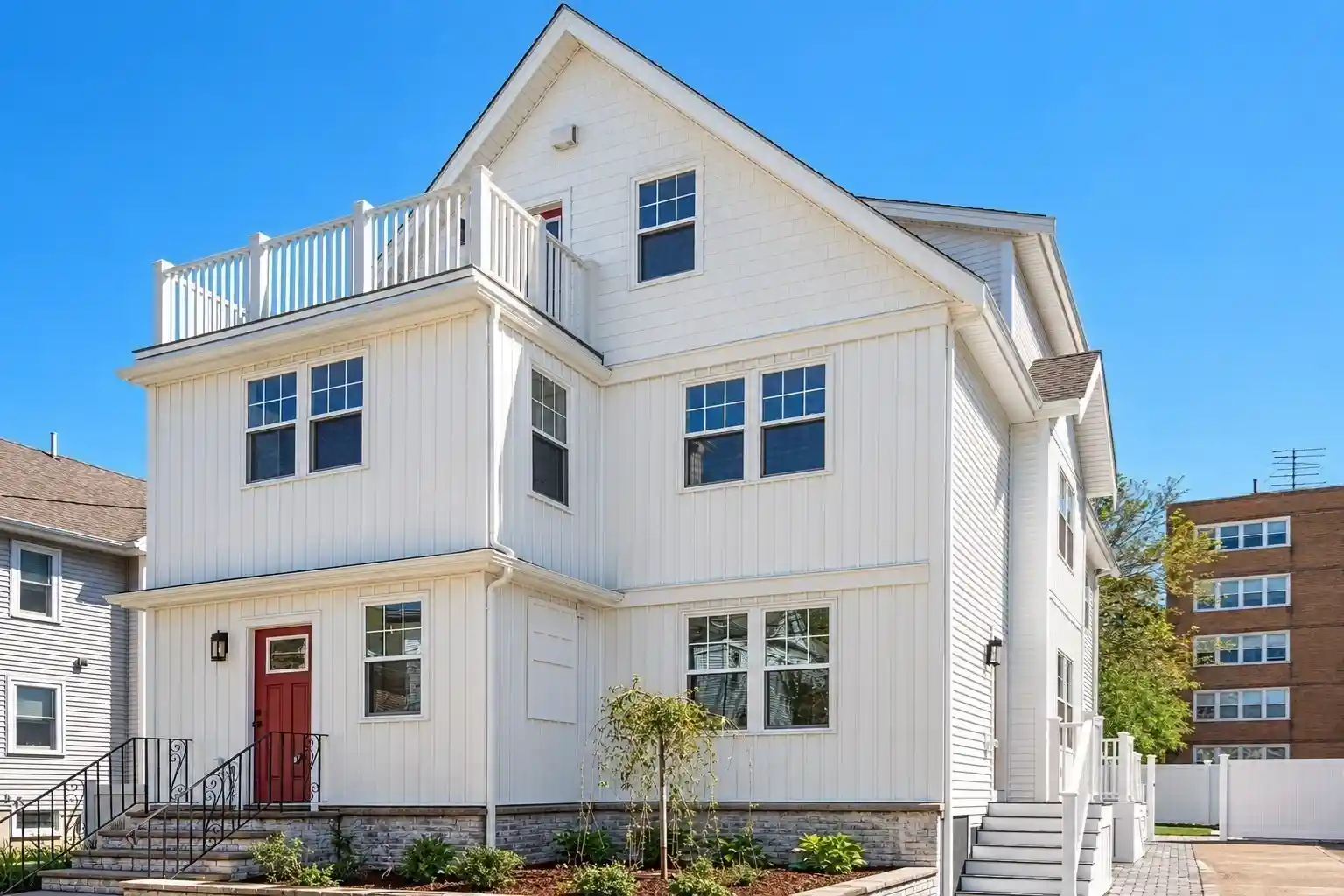 Listing Photo 1 - Condo for sale in 15 Foster St located at 15 Foster St, Arlington, MA 02474 - Unit 15 Foster St