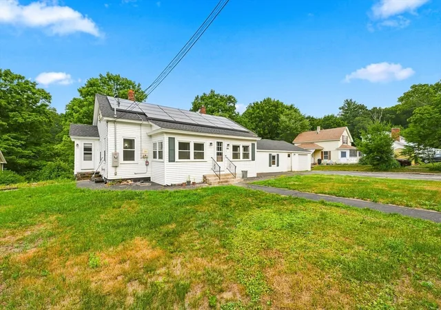 2nd image of 270 N Brookfield Road, Barre, MA 01005 | MLS# 73554655
