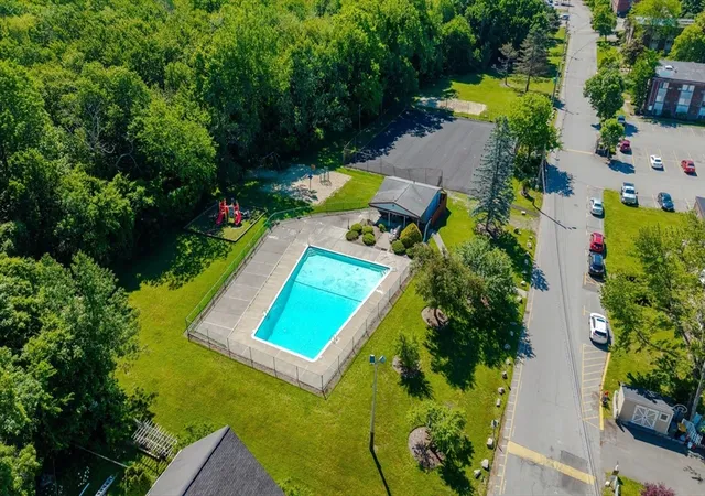 Homes for sale in Framingham, MA | 9 Weld St #19, Framingham, MA 01702 | MLS# 73537157