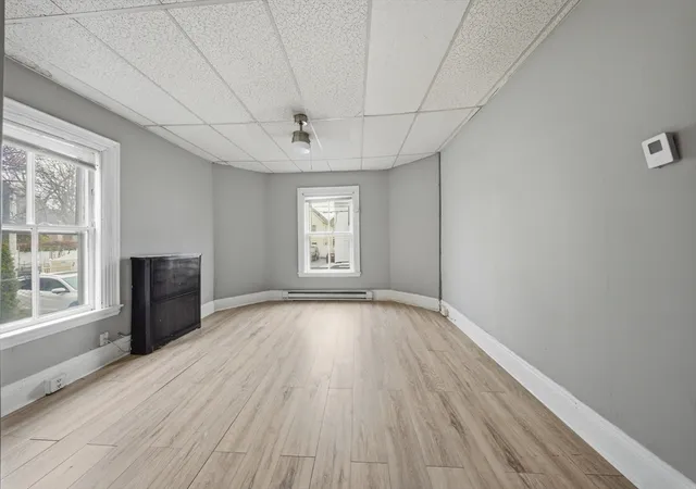 4th image of 70 Pleasant St, Lowell, MA 01852 | MLS# 73499253