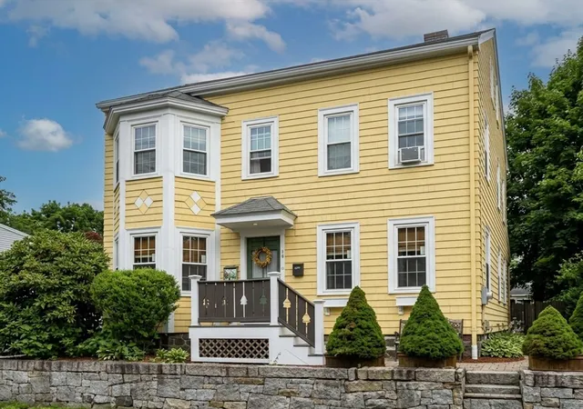 1st image of 19 Rowland Street #1, Marblehead, MA 01945 | MLS# 73558861