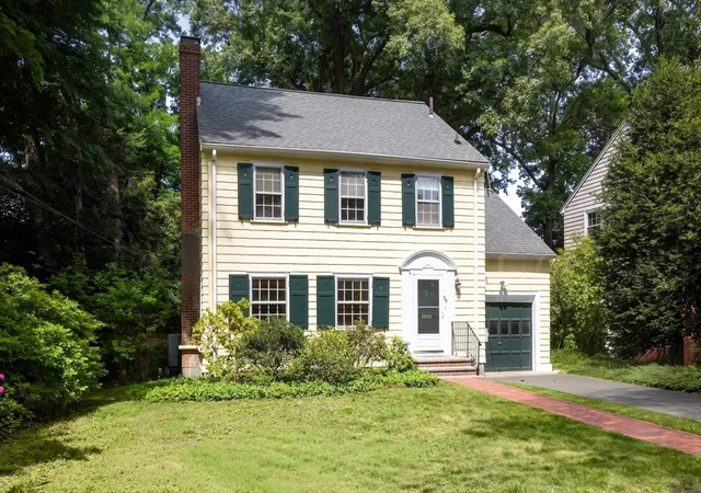 14th image of 59 Hinckley Rd, Waban, MA 02468 | MLS# 73556430
