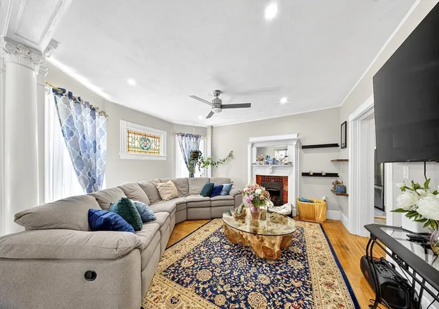 3rd image of 710 High St, Fall River, MA 02720 | MLS# 73520567