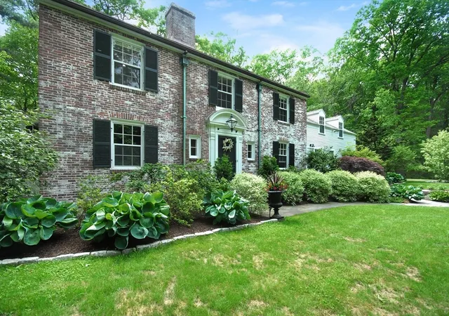 Homes for sale in Lincoln, MA | 96 Lexington Road, Lincoln, MA 01773 | MLS# 73529735