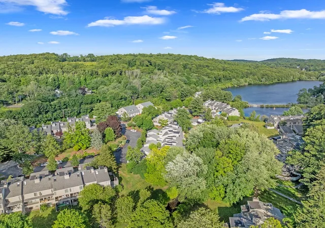 Homes for sale in North Andover, MA | 20 Mill Pond #20, North Andover, MA 01845 | MLS# 73542473