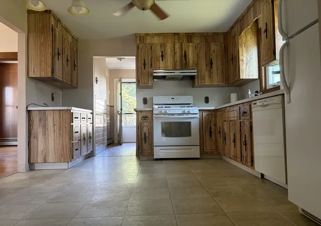 5th image of 42 Genesse Street, Revere, MA 02151 | MLS# 73560738