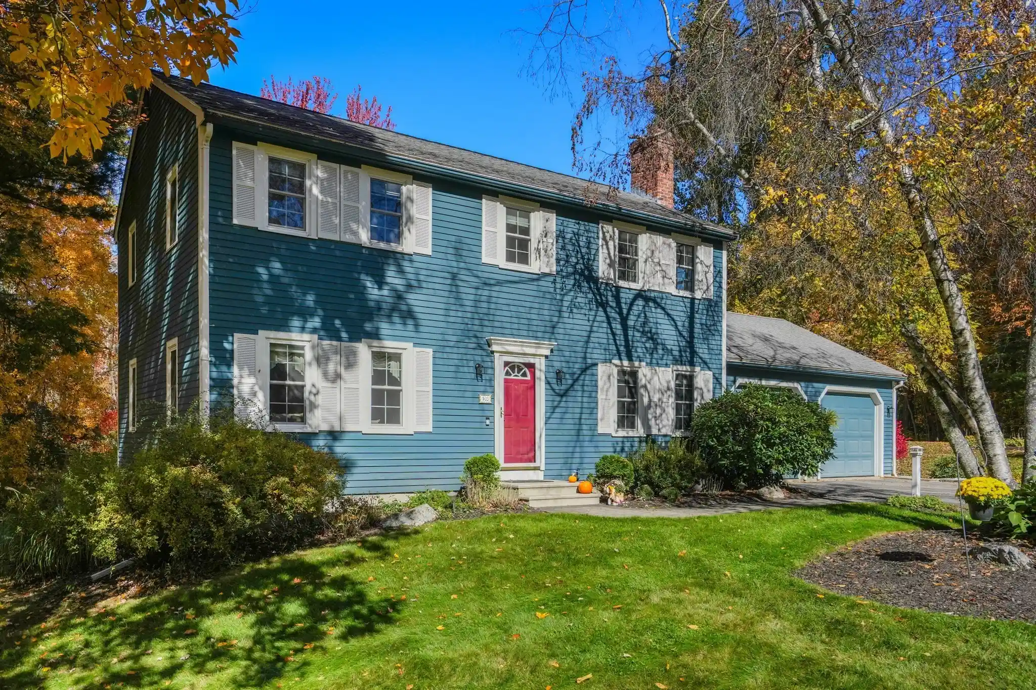 Single family home for sale at 169 Pilgrim Dr, Holden, MA 01520 | MLS# 73592510