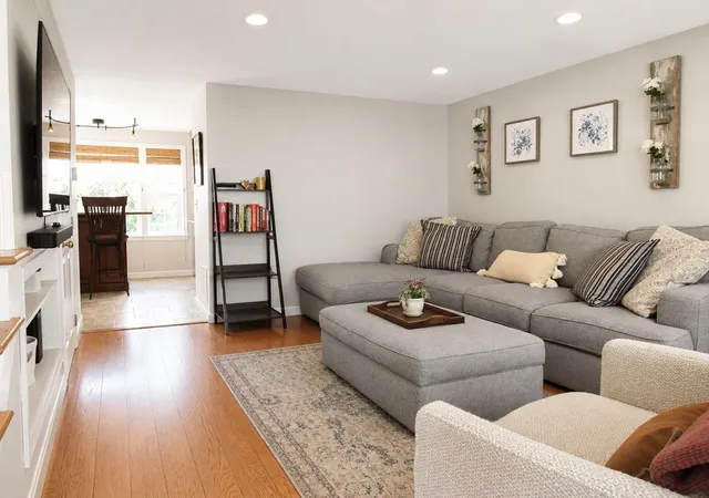 Photo 3 of Sale Pending at 60 Juniper Ln #60, Tewksbury, MA 01876 | MLS# 73561320 | Listing updated on 2026-09-02