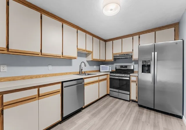 3rd image of 100 Cass Ave #A6, Dracut, MA 01826 | MLS# 73559153