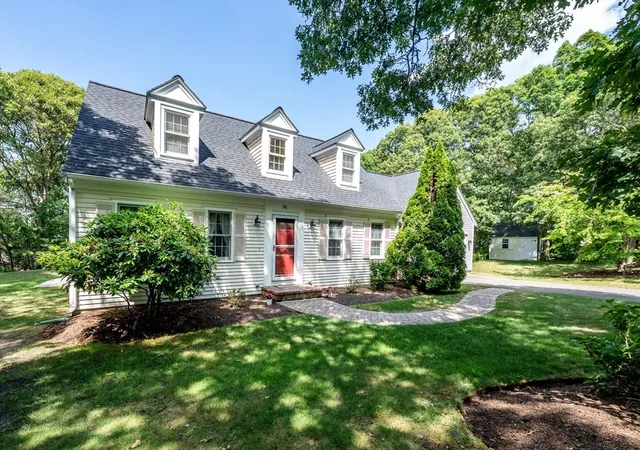 2nd image of 976 Route 6a, Yarmouth Port, MA 02675 | MLS# 73537328