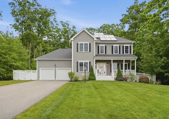 Homes for sale in Grafton, MA | 2 Klondike Road, Grafton, MA 01560 | MLS# 73529239