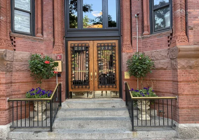 1st image of 271 Dartmouth Street #2F, Boston, MA 02116 | MLS# 73545669