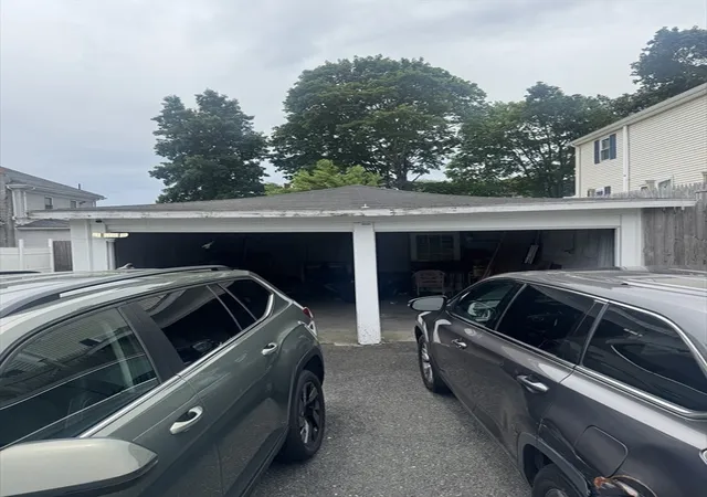30th image of 103 Manomet St, Brockton, MA 02301 | MLS# 73552037