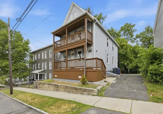 Homes for sale in Springfield, MA | 1386 1388 Worcester St, Springfield, MA 01151 | MLS# 73540866