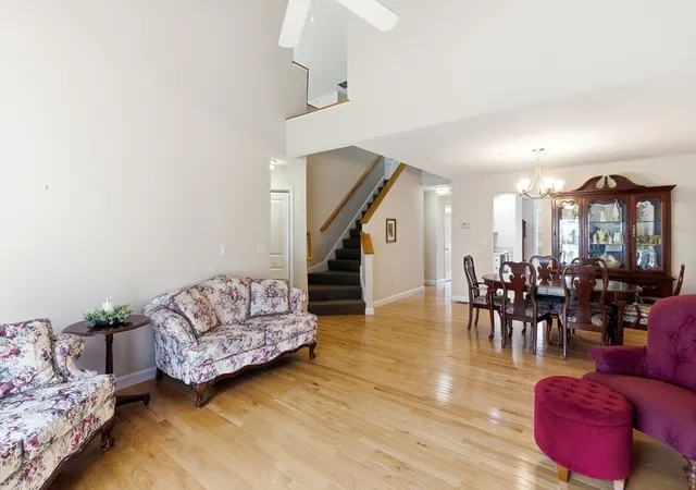 Homes for sale in Marlborough, MA | 10 Westminster Dr, Marlborough, MA 01752