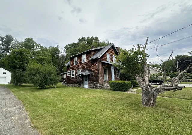 Homes for sale in Holden, MA | 11 Alpha Rd, Holden, MA 01520 | MLS# 73536000