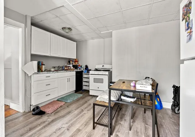4th image of 316 Rogers St, Lowell, MA 01852 | MLS# 73550450