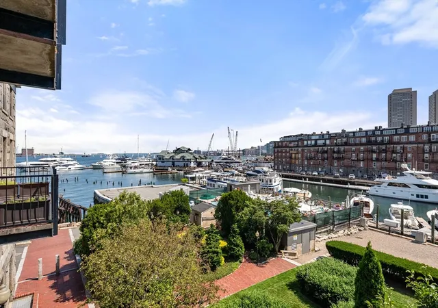 Homes for sale in Boston, MA | 28 Atlantic Ave, Boston, MA 02110 | Houzeo