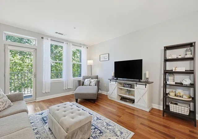 1st image of 4 Harvest Dr #204, North Andover, MA 01845 | MLS# 73559308