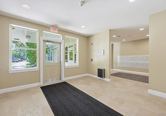 4th image of 4 Harvest Dr #204, North Andover, MA 01845 | MLS# 73559308