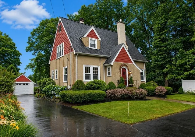 1st image of 10 Fern Circle, Brockton, MA 02301 | MLS# 73559441