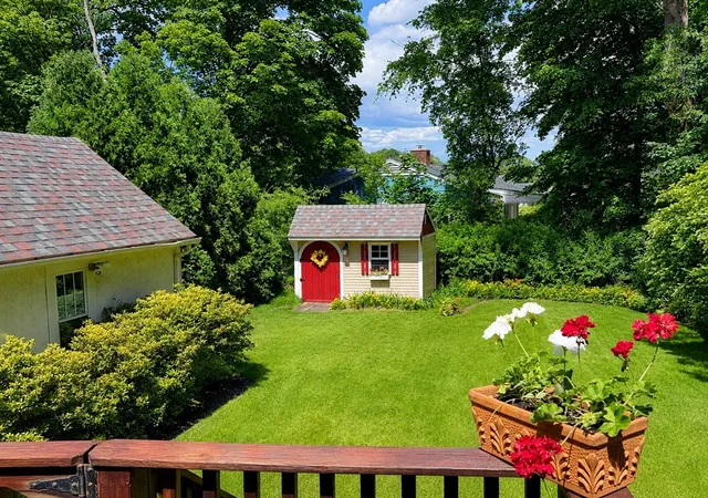 42nd image of 10 Fern Circle, Brockton, MA 02301 | MLS# 73559441