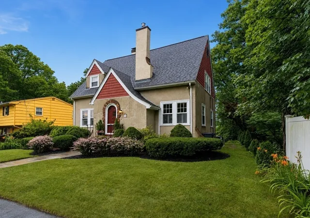 4th image of 10 Fern Circle, Brockton, MA 02301 | MLS# 73559441