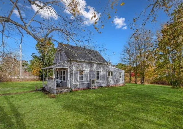 3rd image of 9 Mansion St, West Harwich, MA 02671 | MLS# 73457248