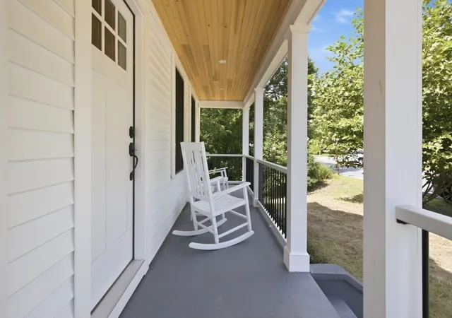 Photo 3 of Single family home for sale at 21 King St, Hanover, MA 02339 | MLS# 73560744 | Listing updated on 2026-09-24