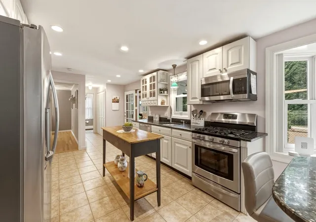 Photo 4 of Single family home for sale at 6 Rogers Ave, Marlborough, MA 01752 | MLS# 73563105 | Listing updated on 2026-09-15