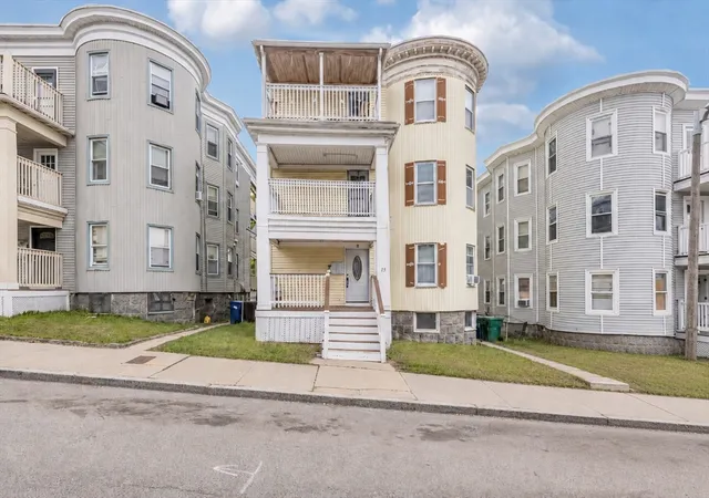 1st image of 15 Fairmount St, Boston, MA 02124 | MLS# 73521392