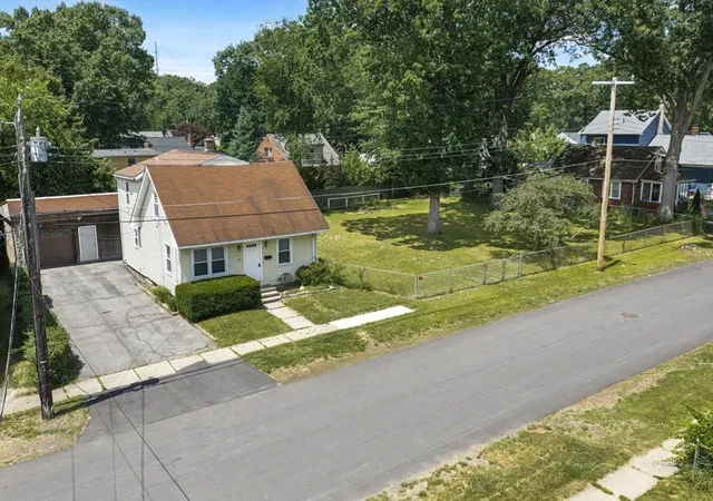 Homes for sale in West Springfield, MA | 25 Prince Avenue, West Springfield, MA 01089 | MLS# 73539772