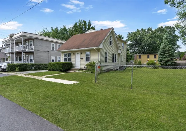 Homes for sale in West Springfield, MA | 25 Prince Avenue, West Springfield, MA 01089 | MLS# 73539772