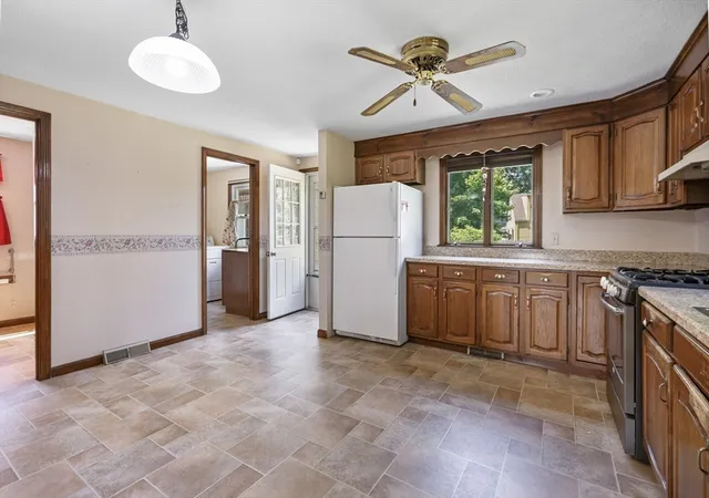 Homes for sale in West Springfield, MA | 25 Prince Avenue, West Springfield, MA 01089 | MLS# 73539772