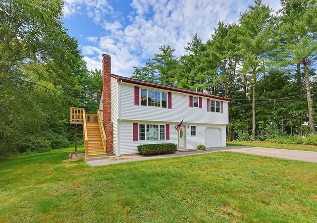 2nd image of 64 Park Street, Pepperell, MA 01463 | MLS# 73567408