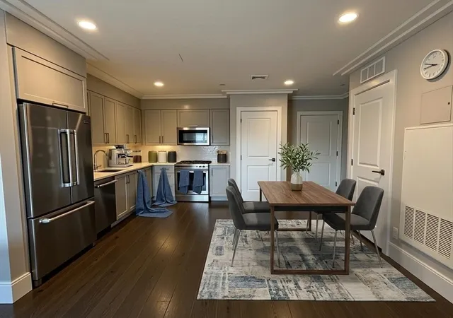 3rd image of The Saybrook Condo, Boston, MA 02135