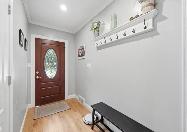 Photo 3 of Sale Pending at 7 Pincushion Rd, Framingham, MA 01702 | MLS# 73563088 | Listing updated on 2026-08-27