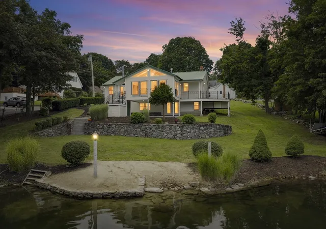39th image of 19 Crocker Ave, Lunenburg, MA 01462 | MLS# 73560565