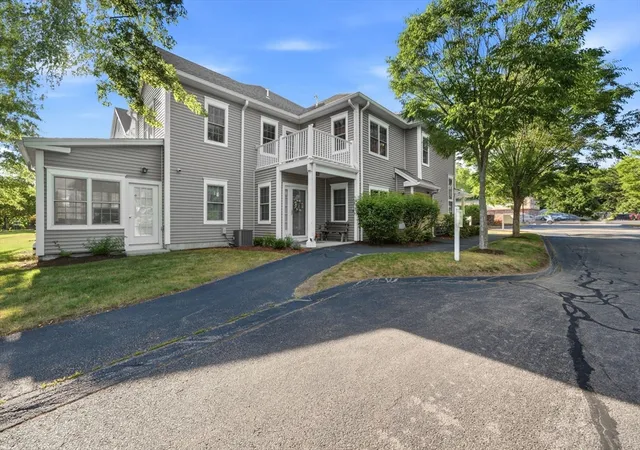 4th image of 631 East Street #B201, Mansfield, MA 02048 | MLS# 73537868