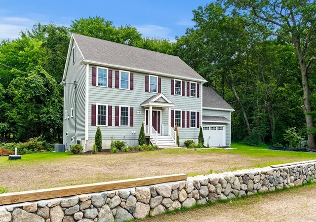 1st image of 89 Central St, North Reading, MA 01864 | MLS# 73548325