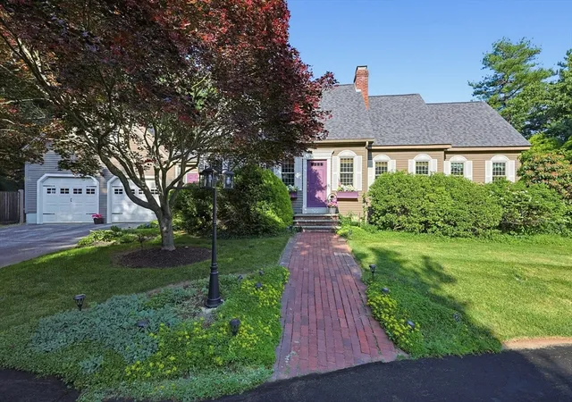 Homes for sale in Northbridge, MA | 110 Chipper Hill Road, Northbridge, MA 01534 | MLS# 73536826