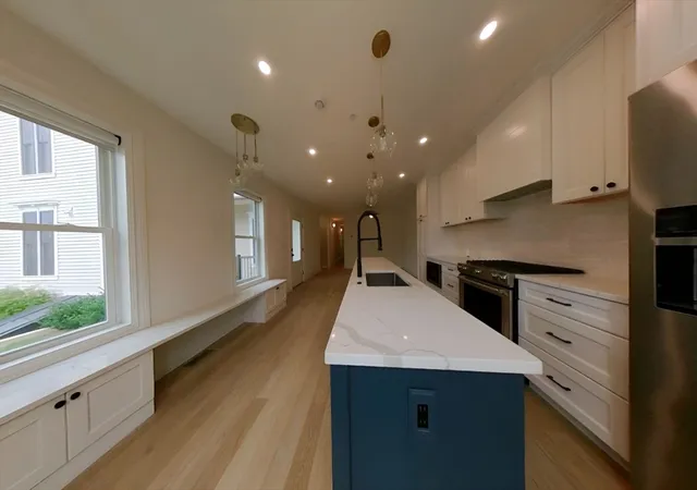 3rd image of 154 Summer St #154, Medford, MA 02155 | MLS# 73557954